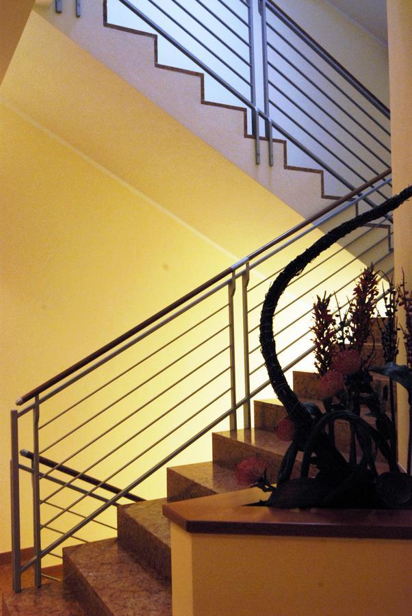 Hotel Eolo Sermide Bagian luar foto